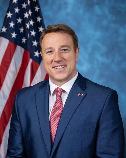 Official congressional portrait of Pat Fallon (public domain)